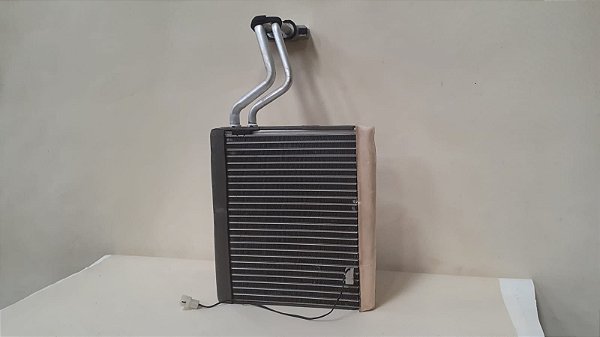 Radiador do Ar-Condicionado (Condensador) Suzuki Grand Vitara 2.0 – 2009 a 2015