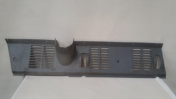 Acabamento Inferior do Painel Land Rover Defender 90 – 1998 a 2001 (Com Detalhe)