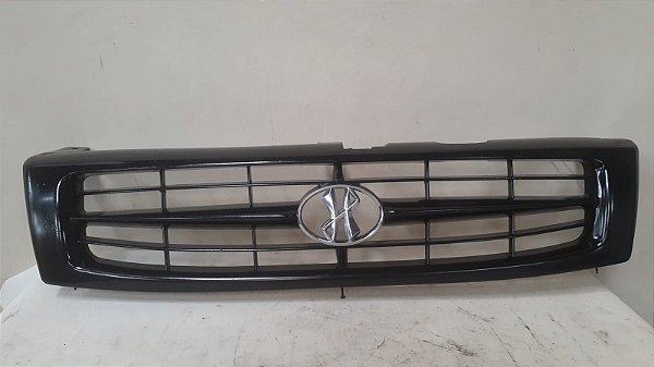 Grade do Radiador Hyundai Galloper 3.0 1998 a 1999 (Com Detalhe)