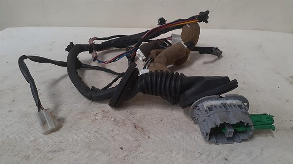 Chicote Elétrico da Porta Dianteira Esquerda Suzuki Grand Vitara 2.0 2012