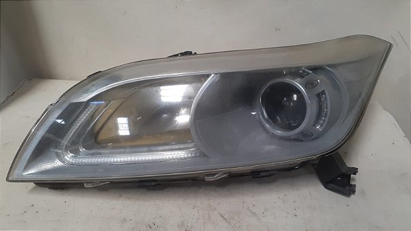 Farol Dianteiro LD Detalhes Lifan X60 1.8 2013-2014 L