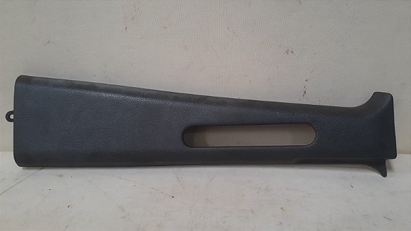 Moldura Coluna Lateral LD Detalhe Pajero GLS 3.0 1996-1997