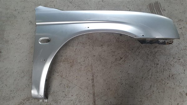 Paralama Direito C/Detalhe Mitsubishi Pajero Sport 2.5 2008