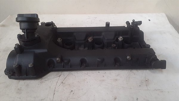 Tampa Valvula Direita Kia Carnival 3.5 24V 2012