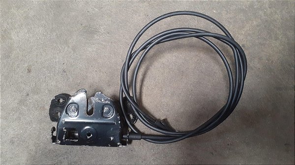 Trava Capô Kia Carnival 3.5 24V 2012