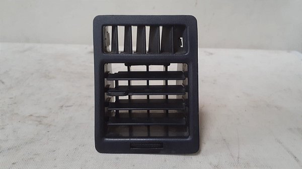 Difusor Ar Central Direito Suzuki Vitara 2P 1.6 1994-1995