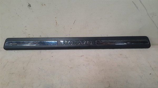 Soleira Dianteira Direita Volvo XC 70 2.5 20V 2006