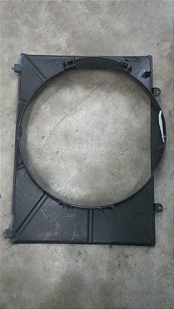 Defletor do Radiador Mitsubishi Pajero Full 3.8 V6 24V 2012