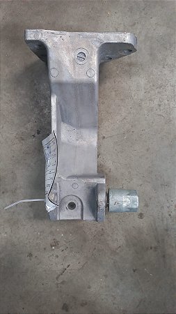 Suporte Coxim do Motor Direito Mitsubishi Pajero TR4 2.0 16V 2010-2015