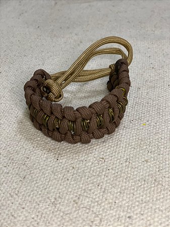 Pulseira trançada Marrom