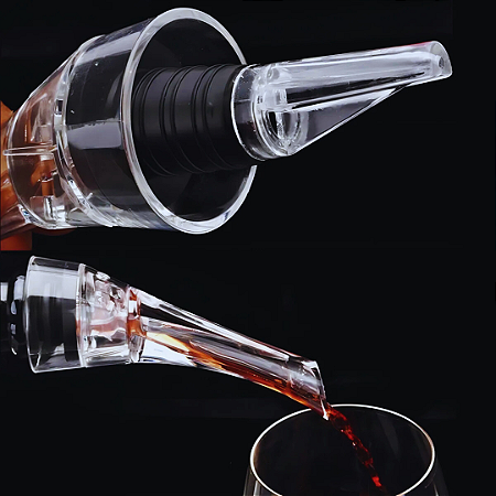 AERADOR DE VINHO EM ACRÍLICO 18X5,6X6,7CM