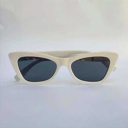 Óculos de Sol Blogueira Gatinho July - Branco - Injetado