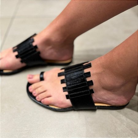Sandália Flat Dedo Preta