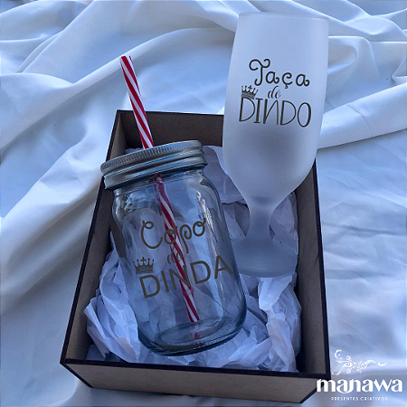 Caixa Convite para Padrinhos com Taça e Copo Personalizados