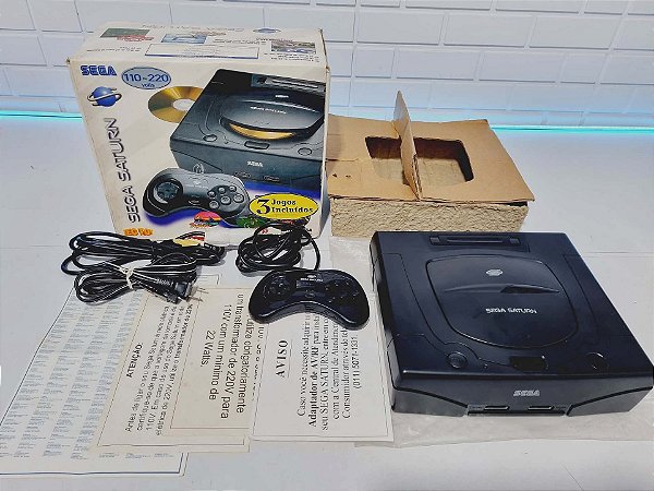 445- Console Sega Saturn em excelente estado