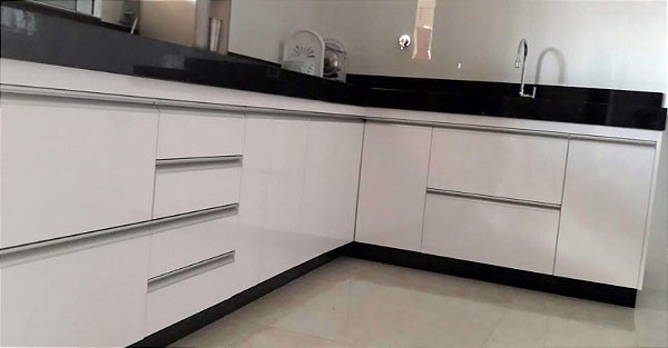Armário bancada e pia de Cozinha Planejado