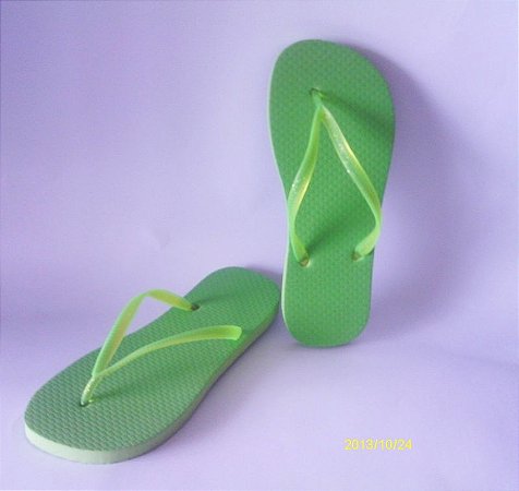 CHINELO BORRACHA - VERDE BANDEIRA