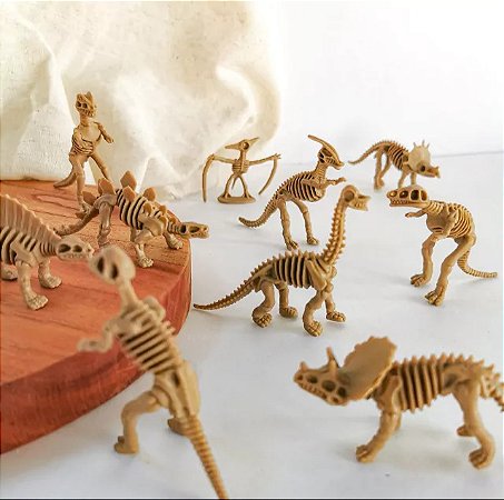 Miniaturas e flashcards de fósseis de dinossauros