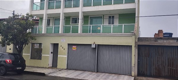 Casa 420m² 3 pavimentos