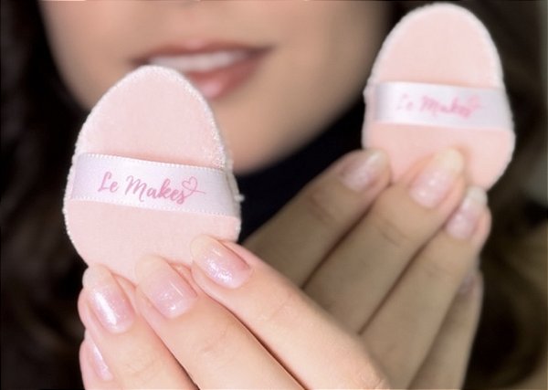 Esponjinha de Veludo Le Makes (Formato Ovinho)