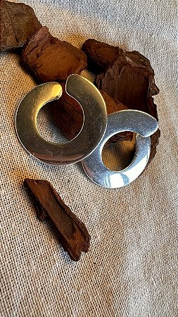 Brinco círculo aberto