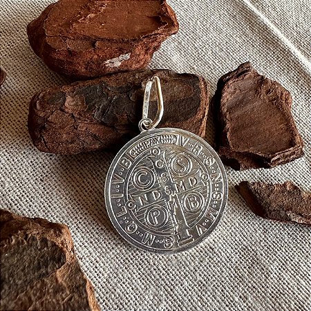 Pingente São Bento - GG