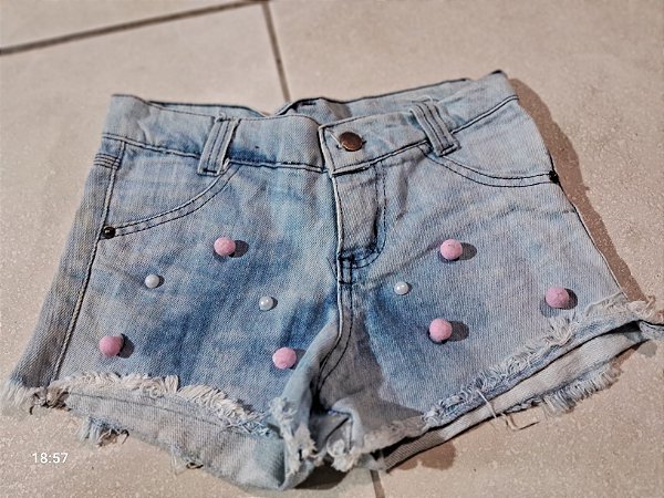 Short jeans