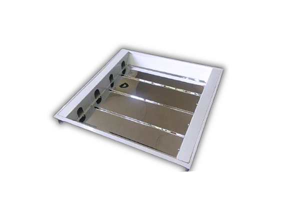 Luminária de Embutir com Refletor 4xT8 7x61,8x61,8cm Alumínio GSG LE17