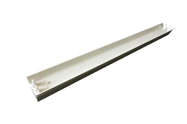 Luminária de Sobrepor com Refletor 2xT8 10,2x15,4x63cm Aço GSG LS65