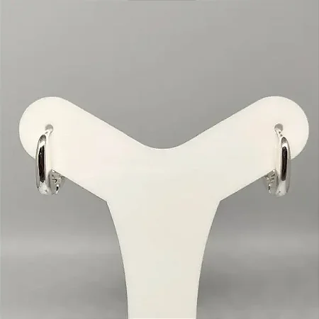 Argolinha quadrada boleada fina banhada a prata