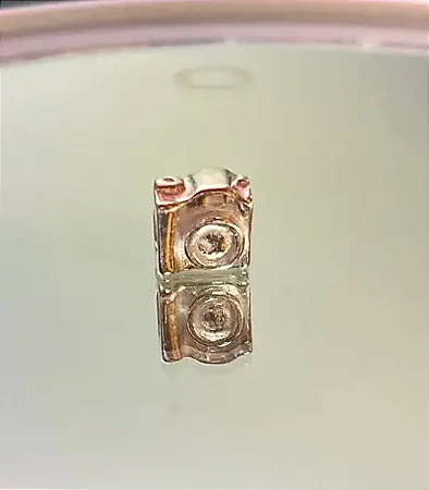 Berloque separador de câmera banhado a prata