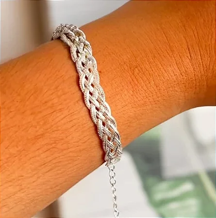Pulseira trançada
