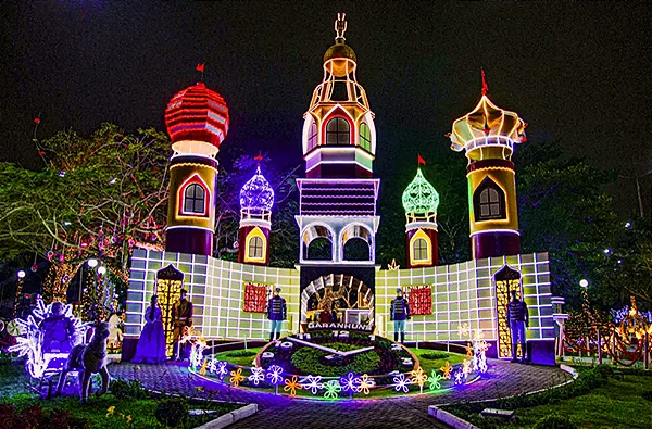 Fazenda Betânia com Desfile do Natal Luz – Garanhuns