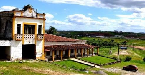 8º ANO - Colégio Salesiano - Os engenhos, os barões e a economia açucareira