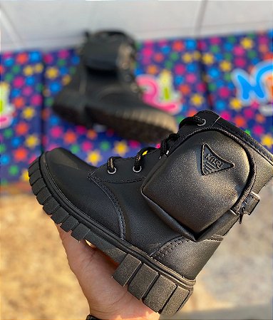 Bota Infantil Com Bolsa Nilqi Coturno Tratorada Feminina