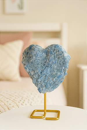 Cianita Azul no Pedestal - Objeto Decorativo Elegante