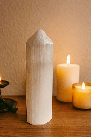 Ponta Polida de Selenita - Cristal Natural para Harmonização Energética