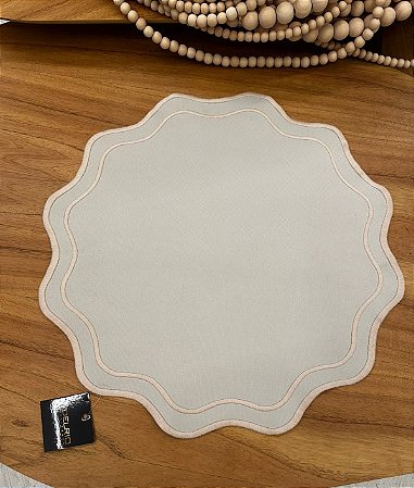 Americano Redondo Bege Bordado Marfim