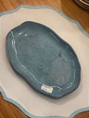 Travessas Oval Rasa Média Bio Breeze 30x20cmDimensões do Produto	C = 30cm L = 20cm A = 3cm Dimensões da Embalagem	C=32cm x L=21cm x A=9cm