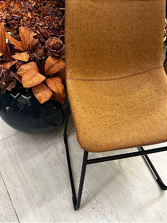 Cadeira Bruna Caramelo