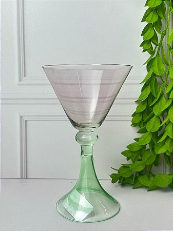 Taça de Vidro Rosa e Verde 150ml