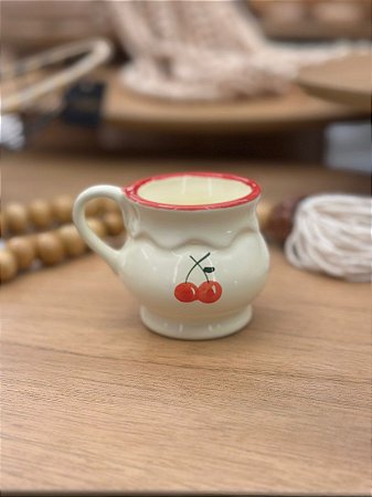 Xícara Babado Cereja 130ml