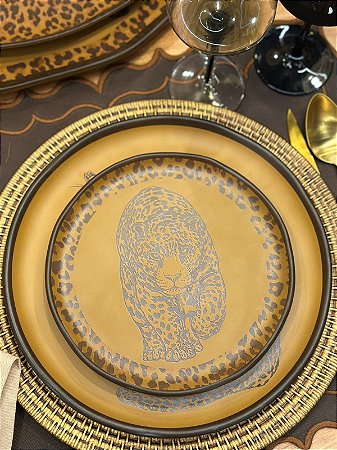 Prato Sobremesa Onça Marrom