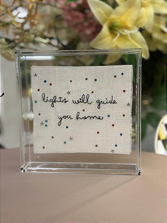 Acrílico Frases 15x15 "Lights"