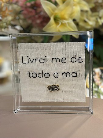 Acrílico Frases 15x15 "Livrai-me"