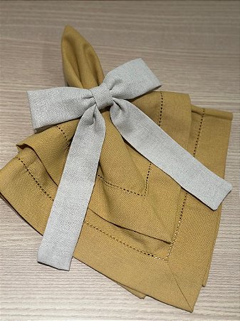 Guardanapo Linho Misto Ponto Ajour 45x45 Dourado
