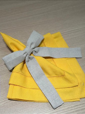Guardanapo Linho Misto Ponto Ajour 45x45 Amarelo Ouro