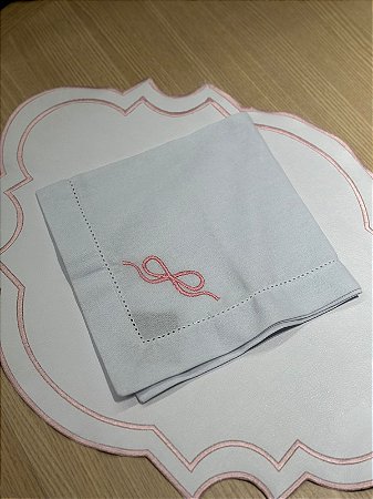 Guardanapo Bordado Laço Rosa