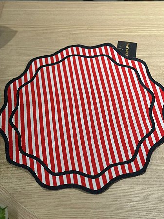 Americano Redondo Listra Vermelha