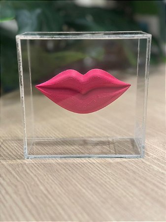 Escultura Acrílico Boca Rosa